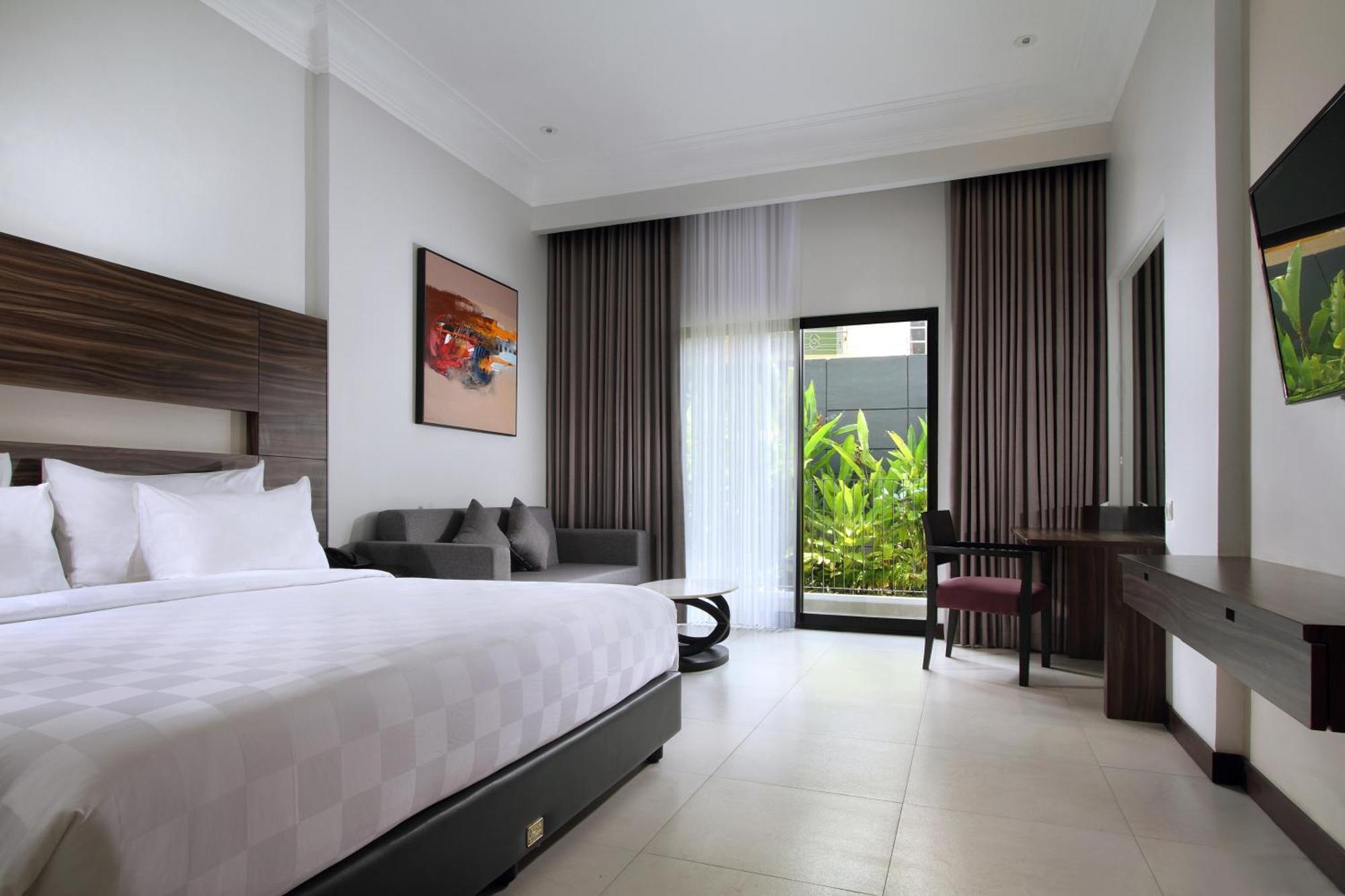 Helios Hotel Bone Watampone Exterior foto